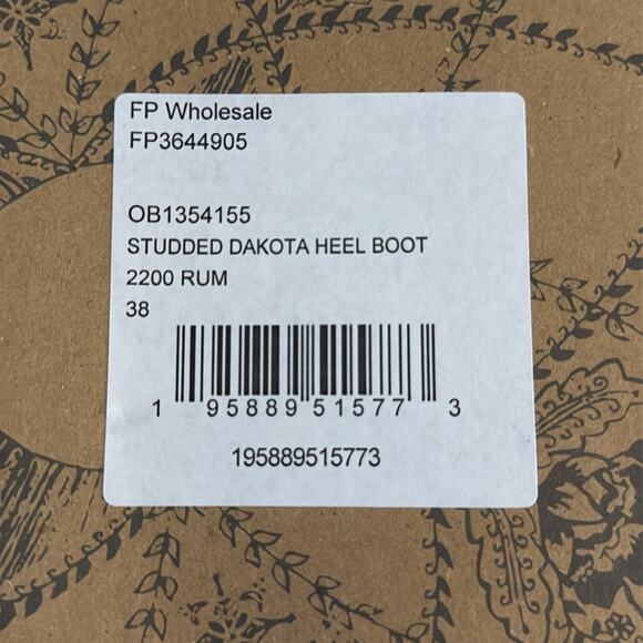 Free People Studded Leather Boots Size 7.5 Boho Western - Picture 11 of 12